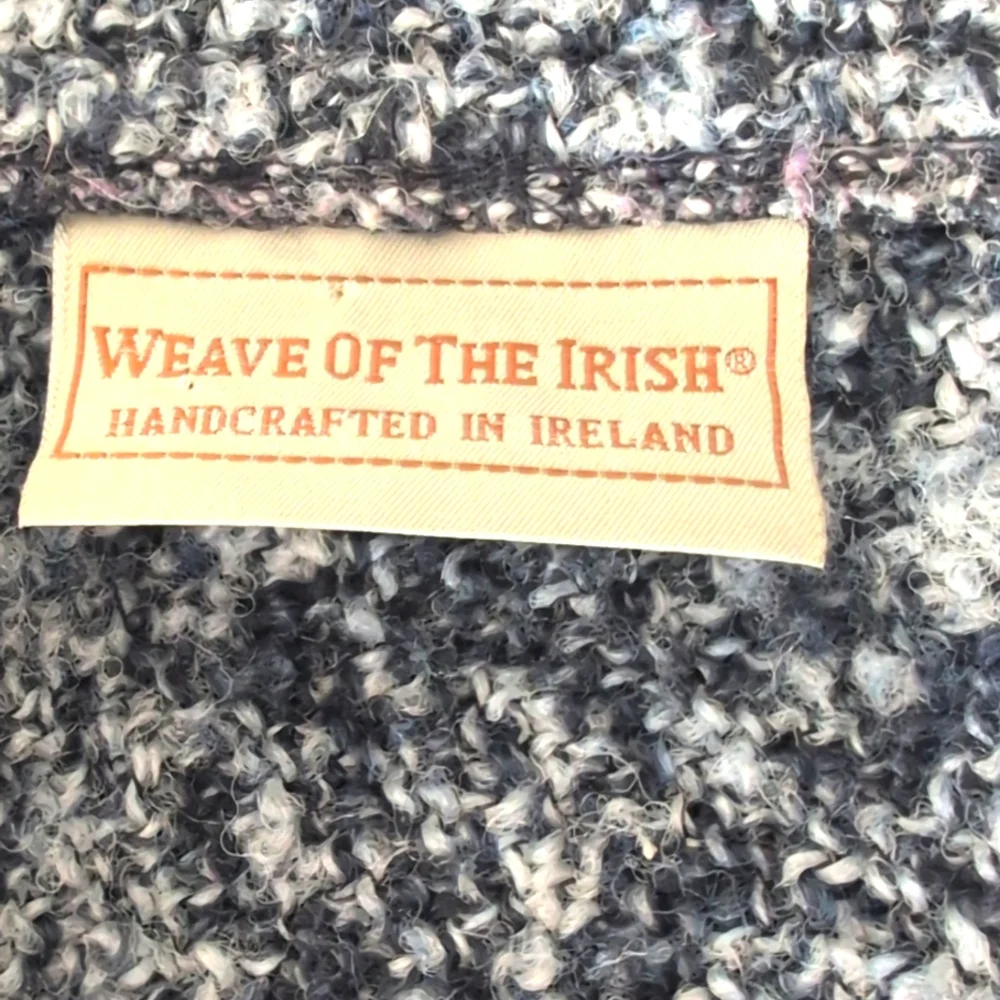 Vintage Weave Of The Irish 4 button wool jacket. Medium.